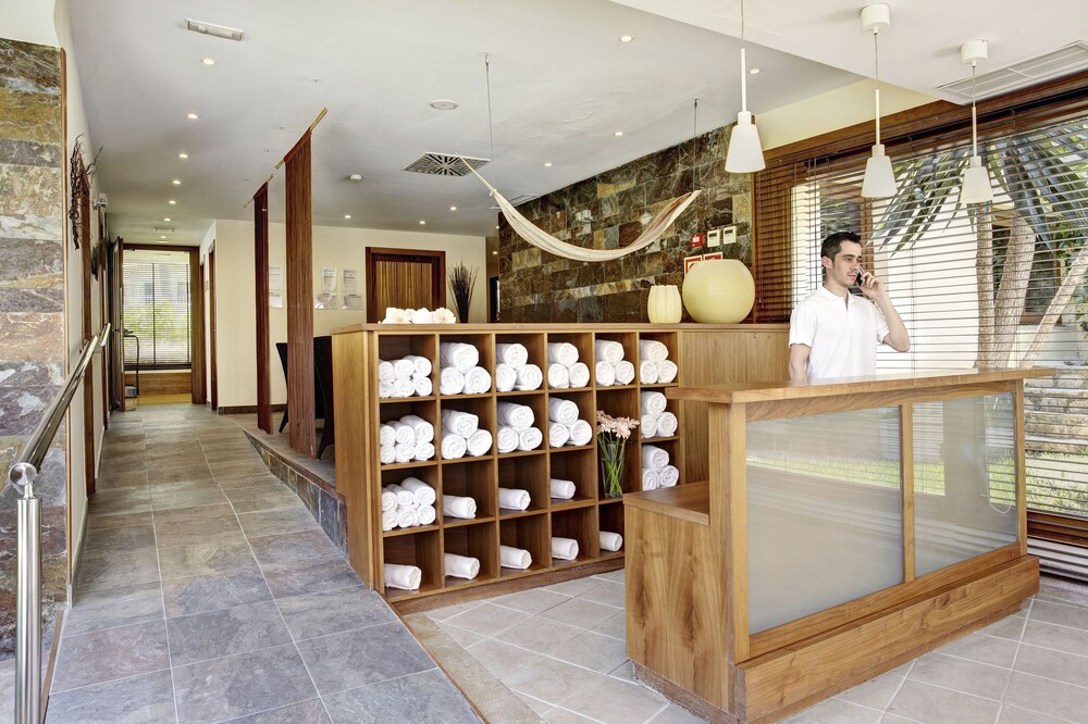 Spa Reception