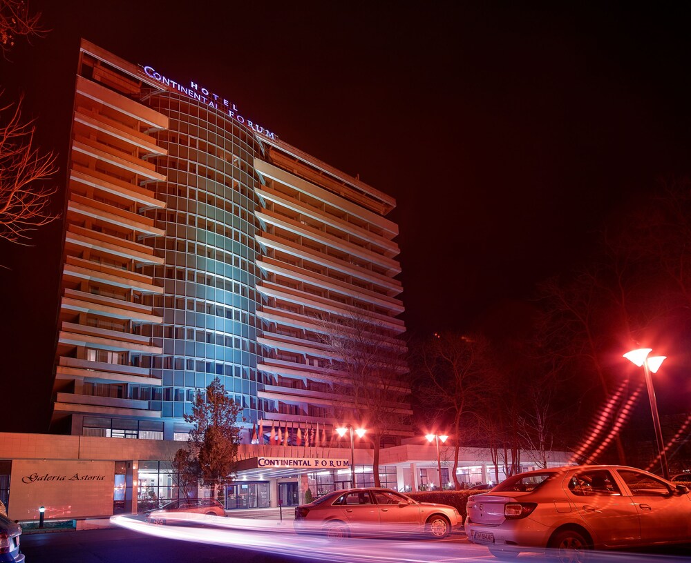 Hotel Front - Evening/Night
