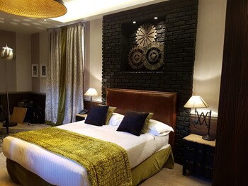 Guestroom