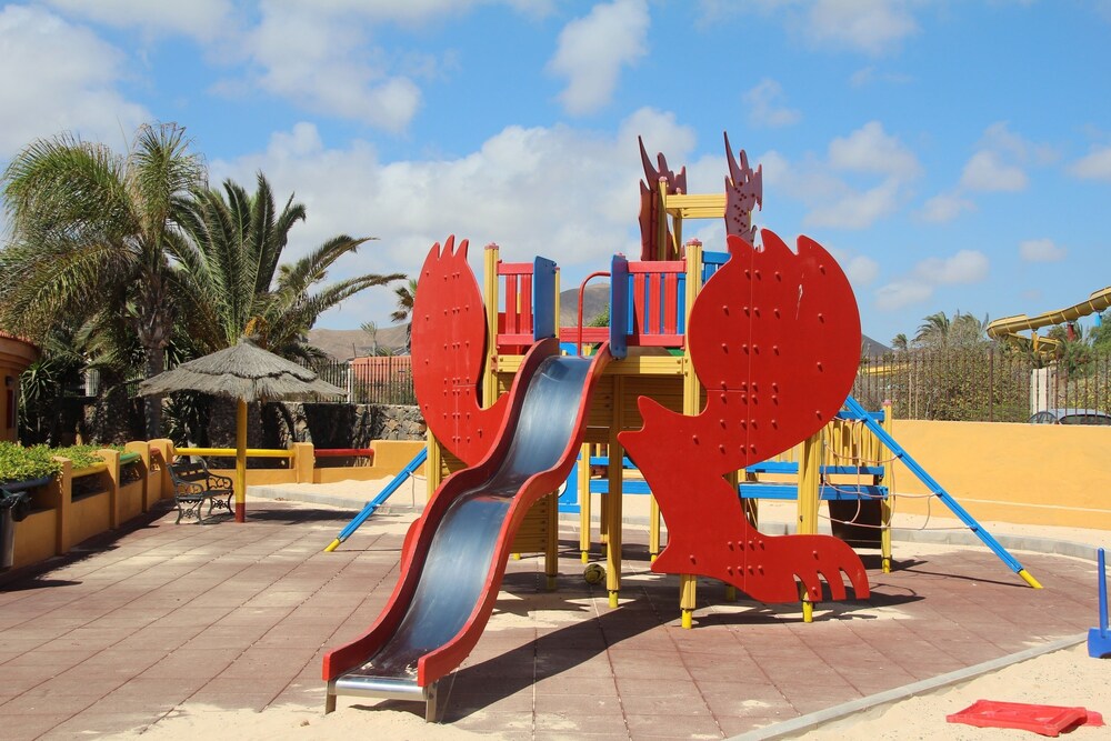 Childrens Play Area - Outdoor