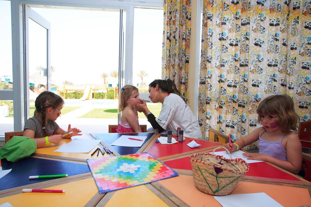 Area giochi per bambini (al coperto)