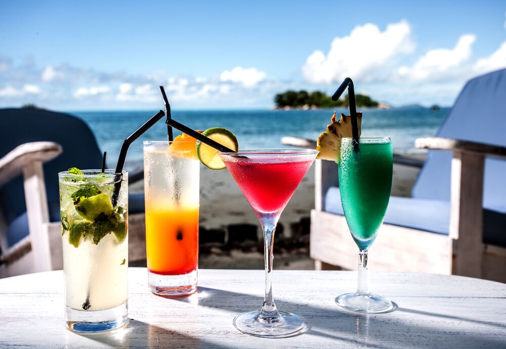 Hotel Bar