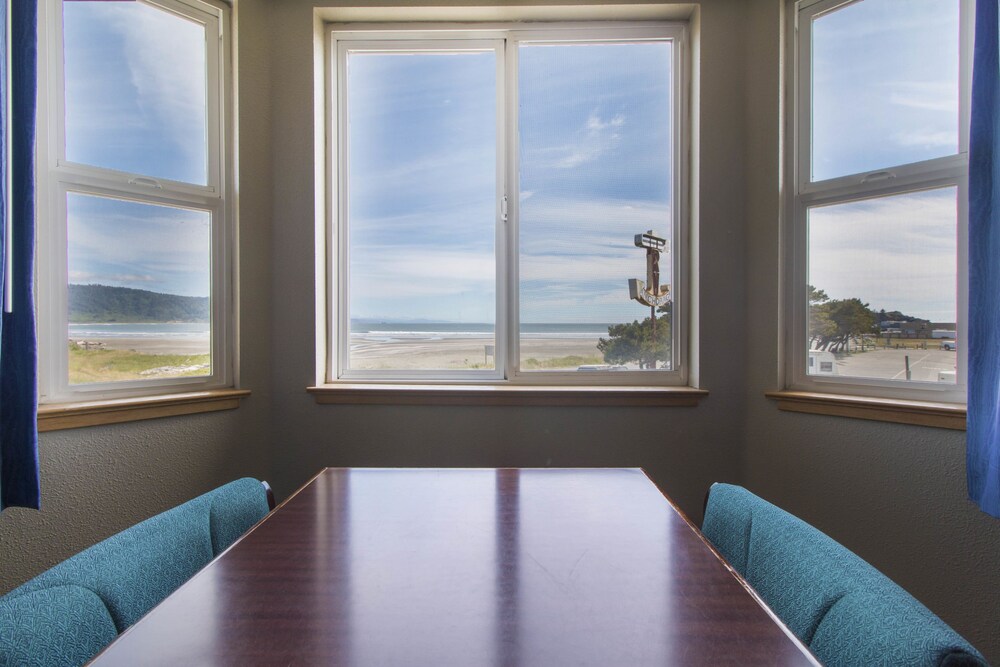 Guestroom View