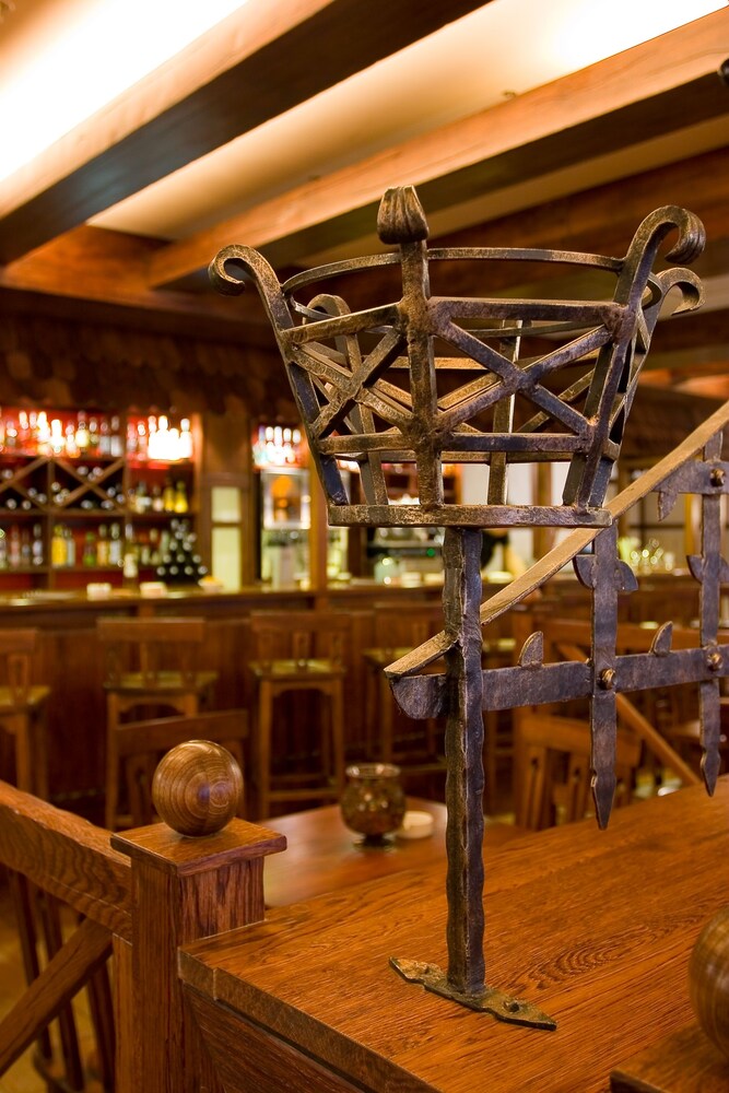 Hotel Bar
