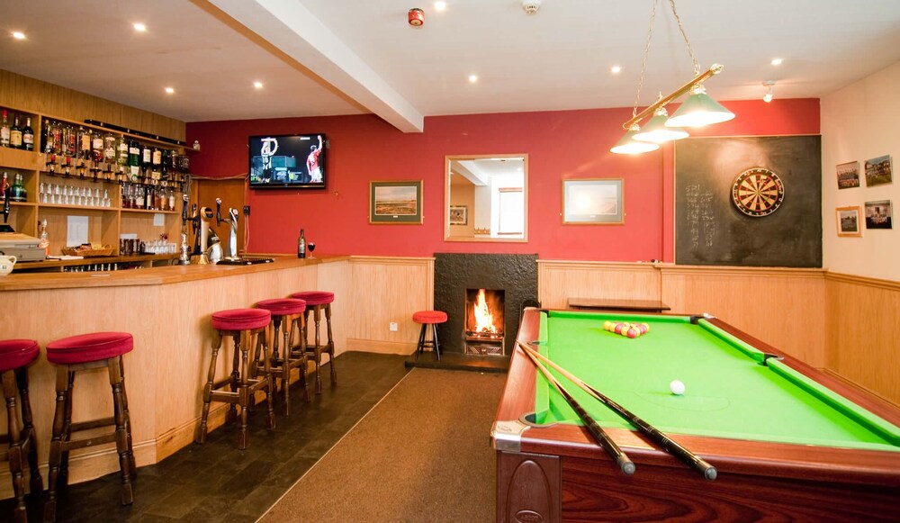Hotel Bar