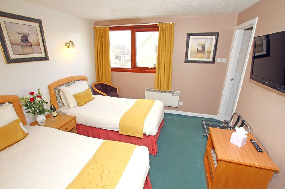 Guestroom