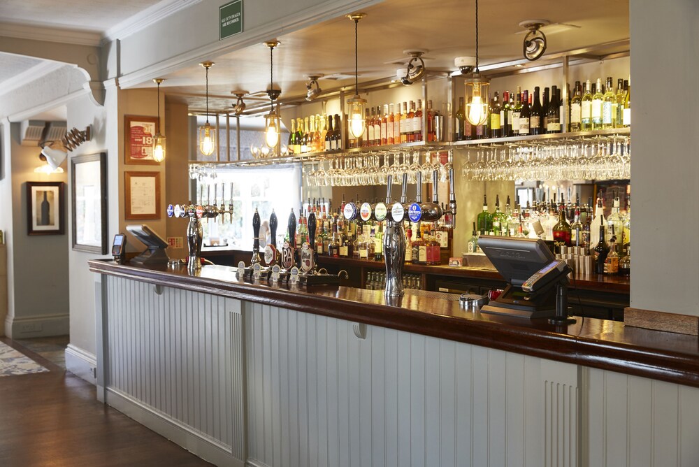Hotel Bar