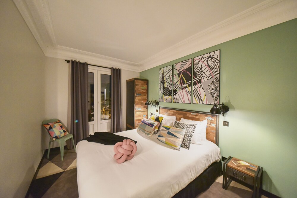 Guestroom