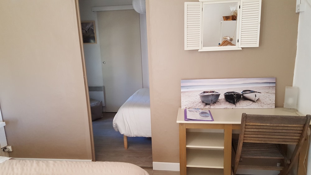 Guestroom