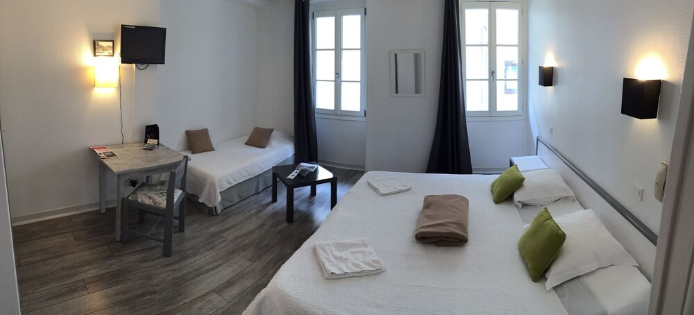 Guestroom