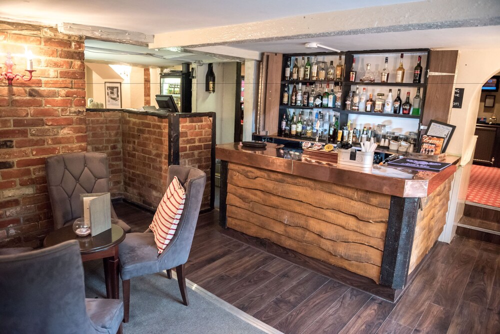 Hotel Bar
