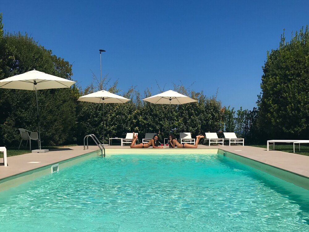 Piscina all'aperto