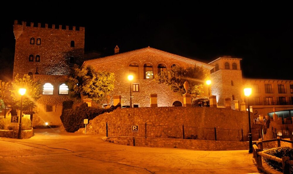 Hotel Front - Evening/Night