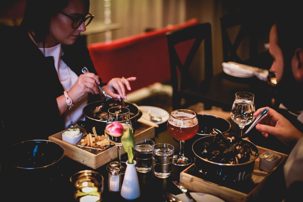 Couples Dining