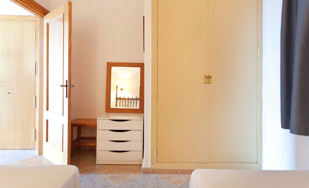 Apartment, 1 Bedroom (3 Occupants) - Guestroom