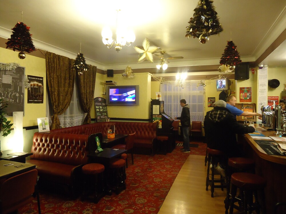 Hotel Bar