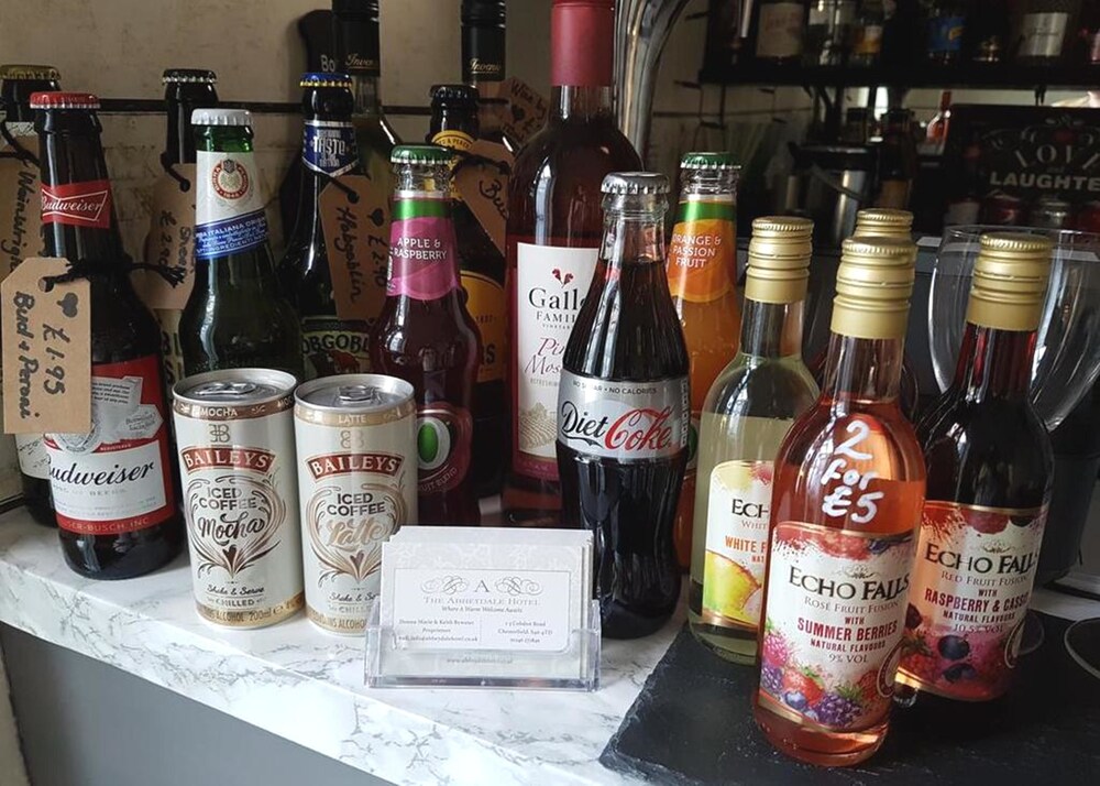 Hotel Bar