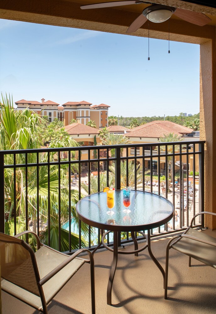 Balcony, Floridays Resort Orlando