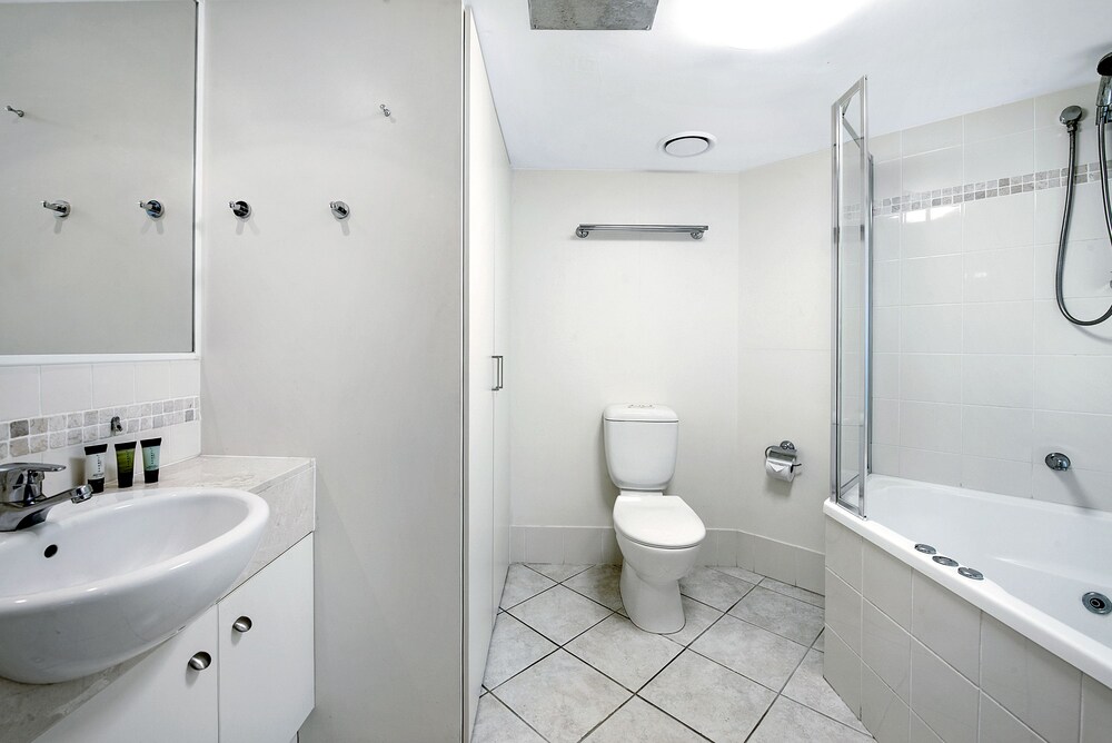 Apartment, 1 Bedroom - Bathroom
