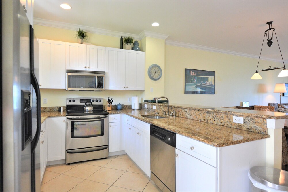 Condo, 3 Bedrooms, Bay View - In-Room Kitchen