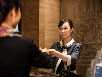 Concierge Desk