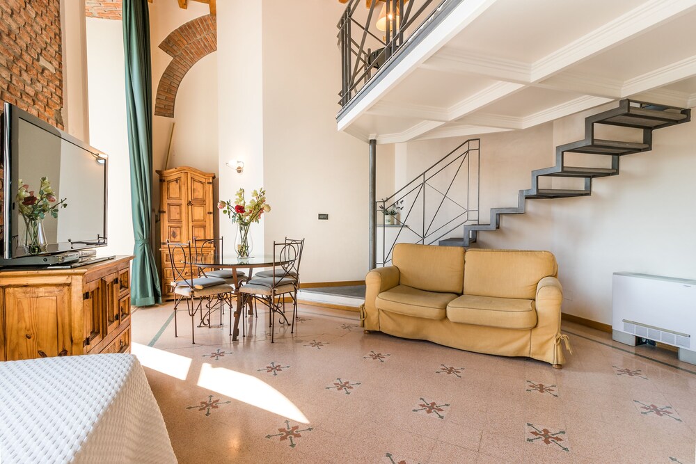 Apartment (Duomo Split Level-Passaggio Duomo, 2) - Living Area