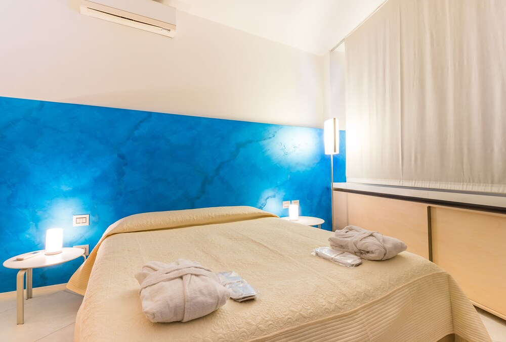 Loft (Modern-Via Passarella, 4) - Guestroom