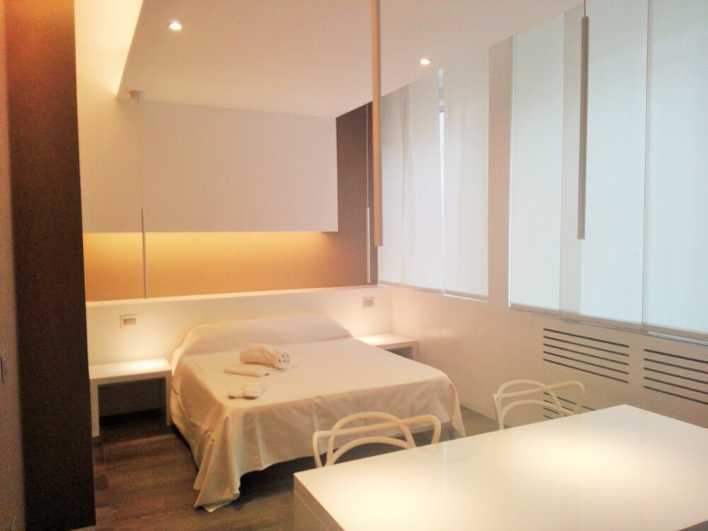 Studio (Budget-Via Passarella, 4) - Guestroom