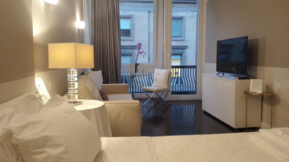 Superior Studio Suite, Private Bathroom, Tower - Guestroom