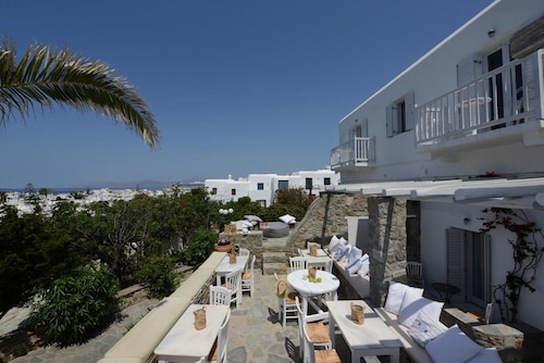 Elena Hotel