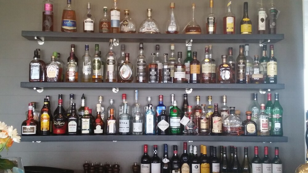 Hotel Bar