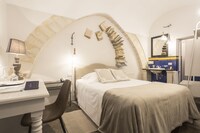 Small Single Room