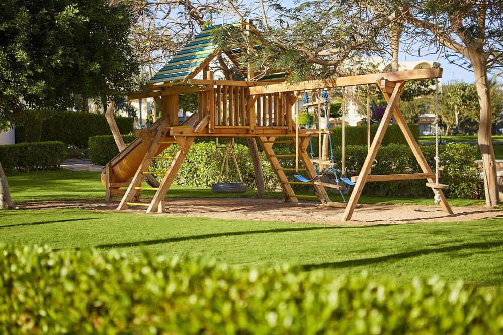 Childrens Play Area - Outdoor