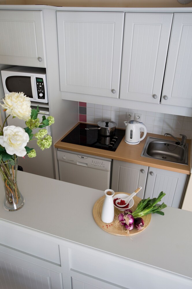 In-Room Kitchen