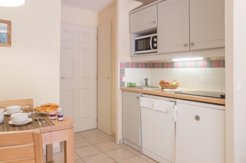 1 Bedroom Apartment Standard for 3/4 pers - In-Room Kitchenette