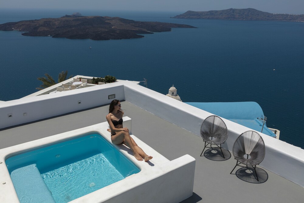Rooftop Pool