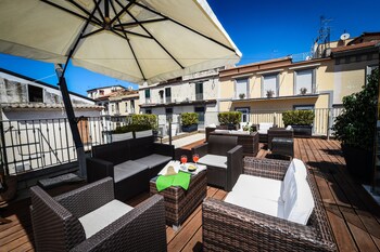 Sundeck