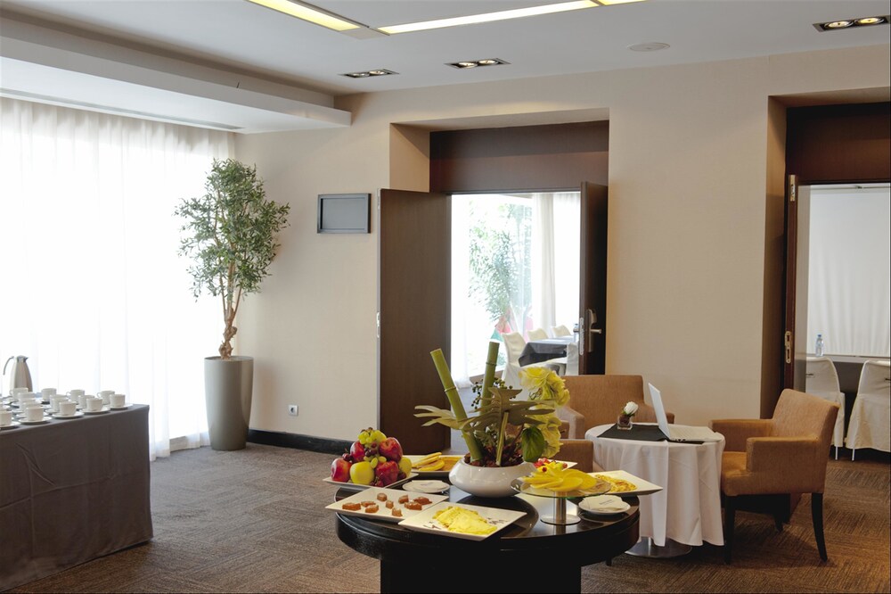 Outdoor Banquet Area