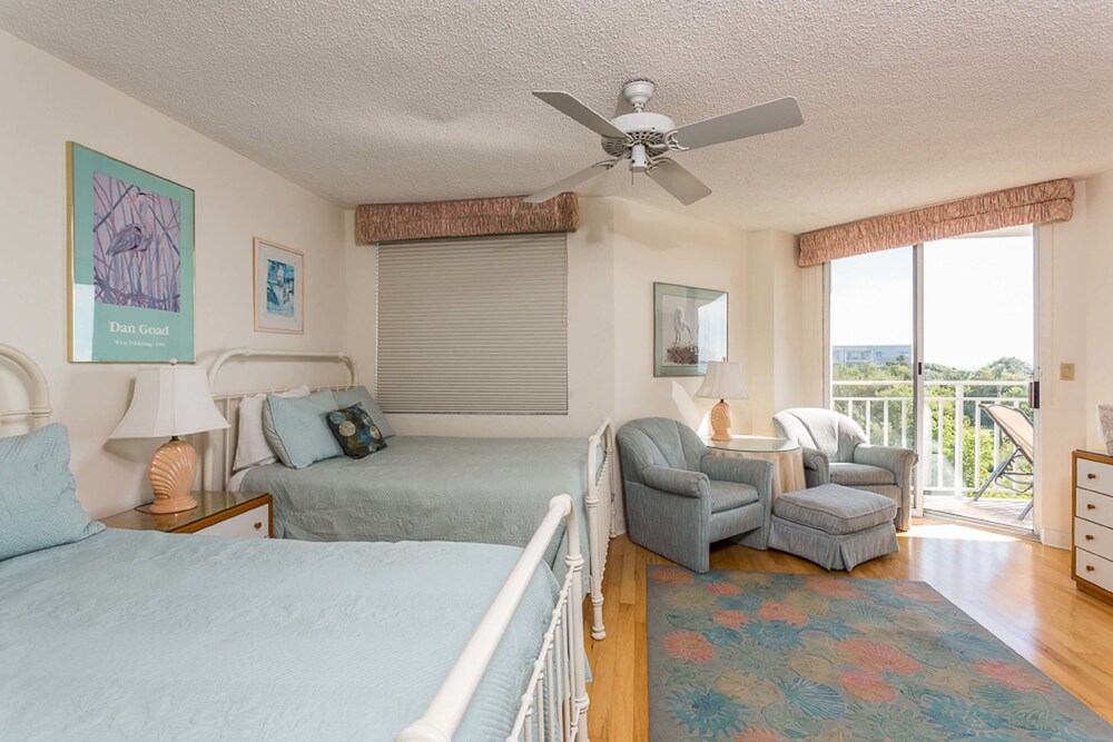 Condo, 2 Bedrooms, Ocean View - Guestroom