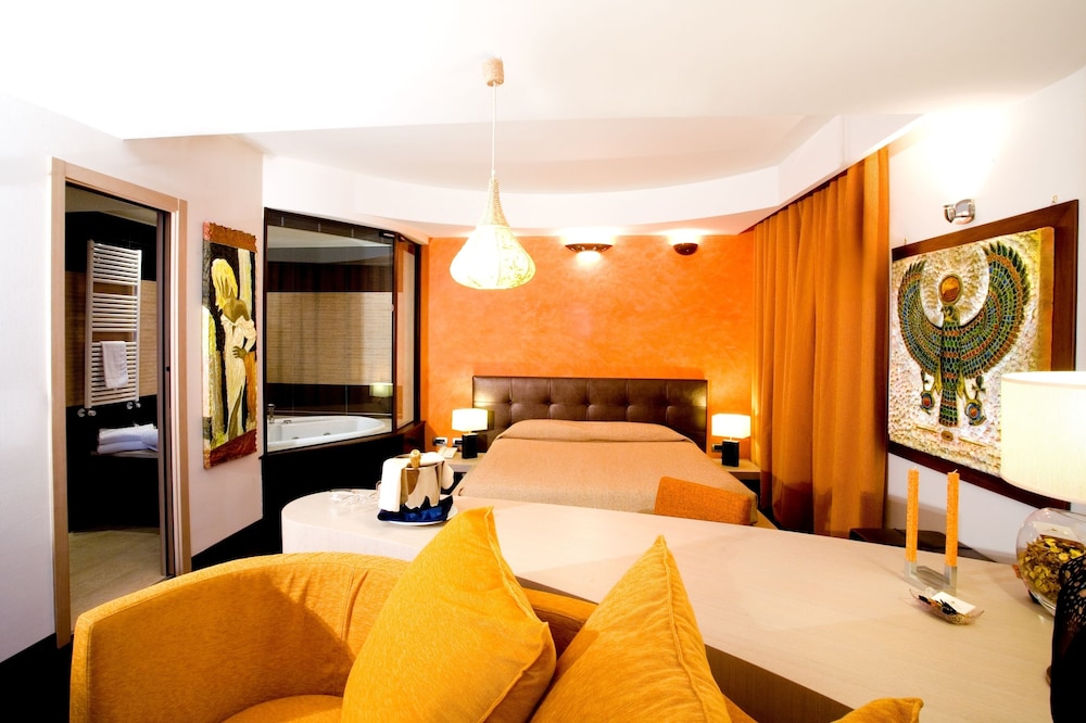 Guestroom