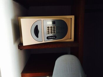 In-Room Safe