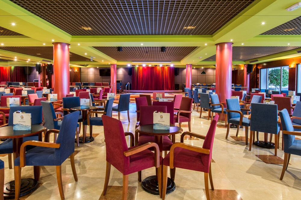Hotel Bar