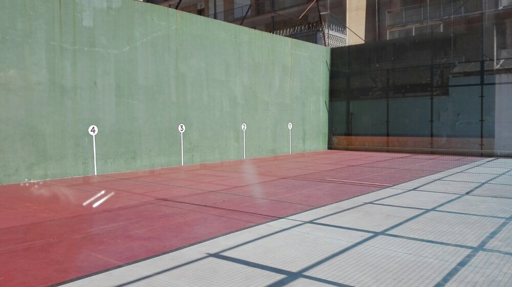 스포츠 코트
