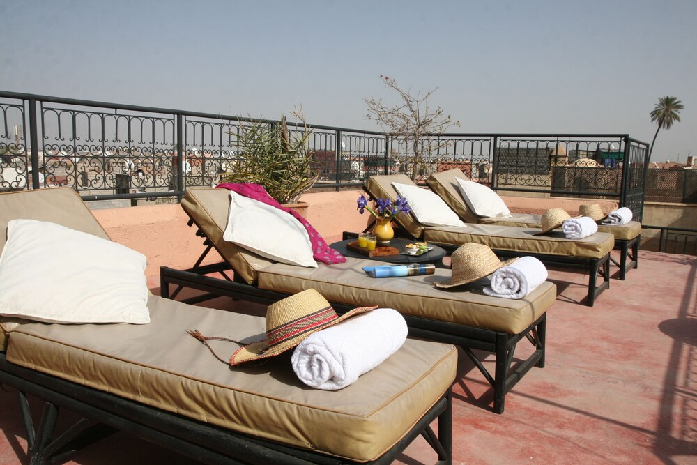 Sundeck
