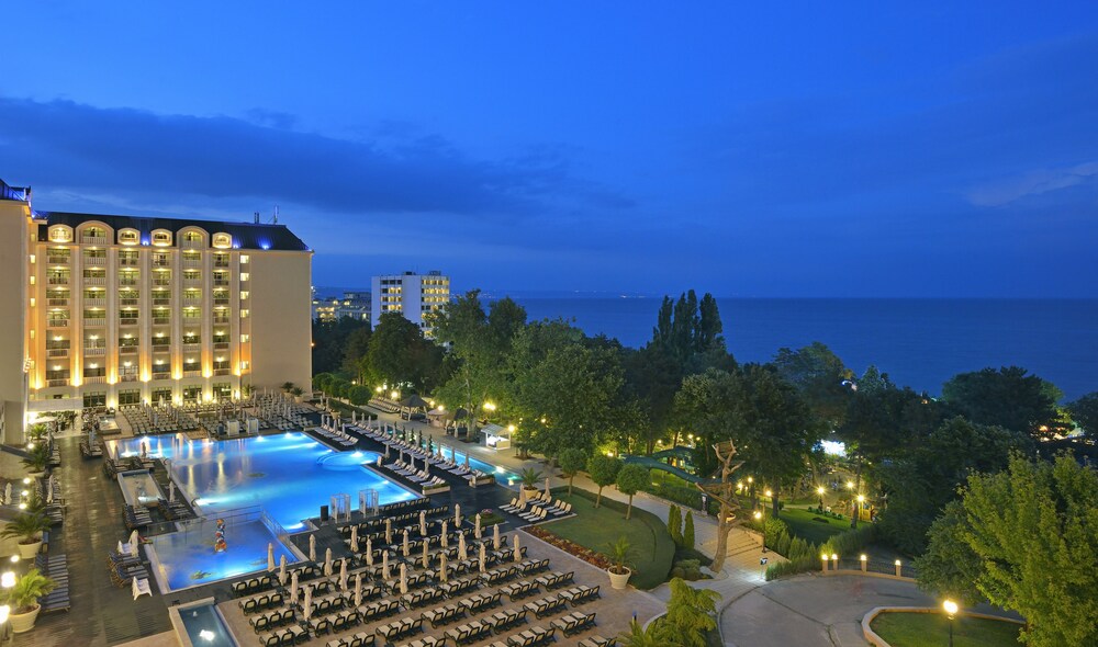 Hotel Front - Evening/Night