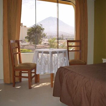 Guestroom