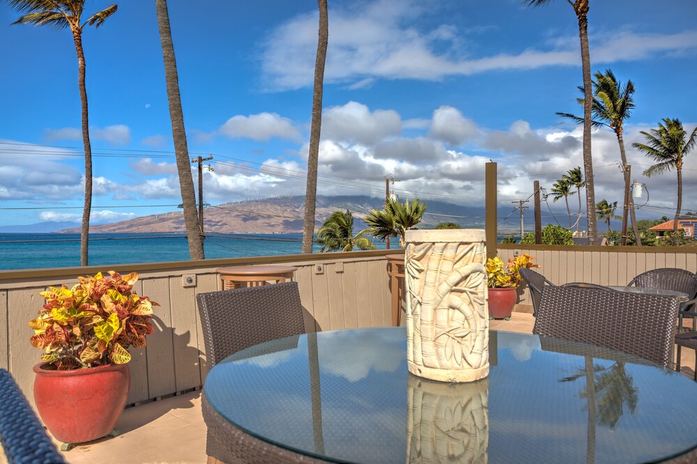 Beach/Ocean View