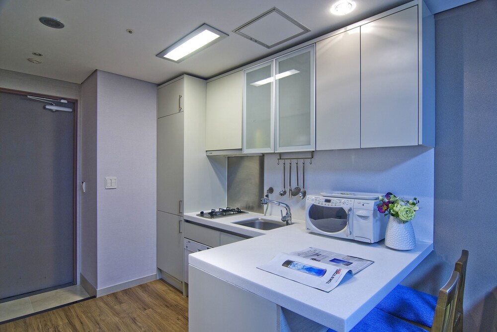 Standard Double Room - Guestroom