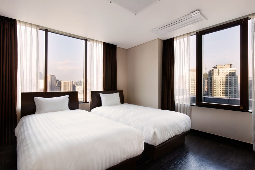 Junior Suite, 2 Bedrooms - Guestroom