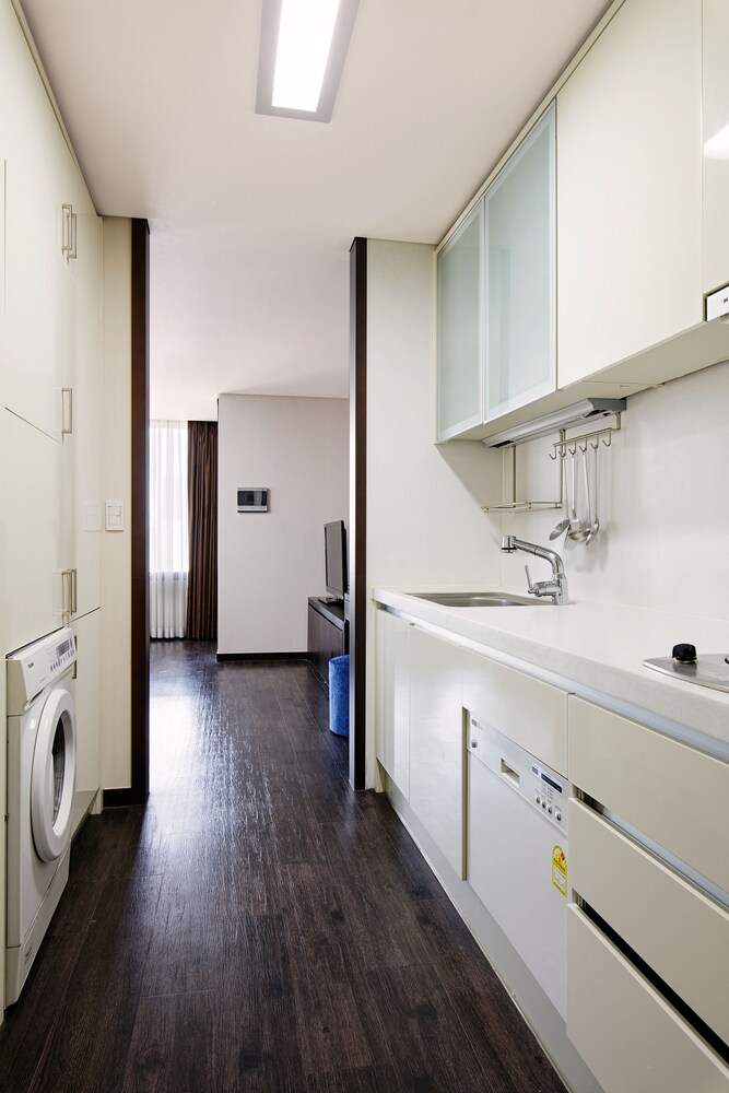 Junior Suite, 1 Bedroom (Twin Room) - In-Room Kitchen